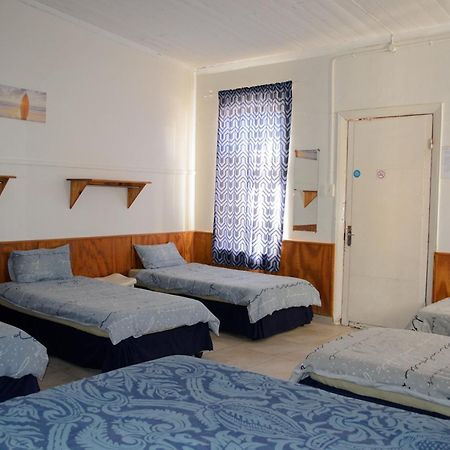 Lüderitz Element Riders Place Backpackers מראה חיצוני תמונה