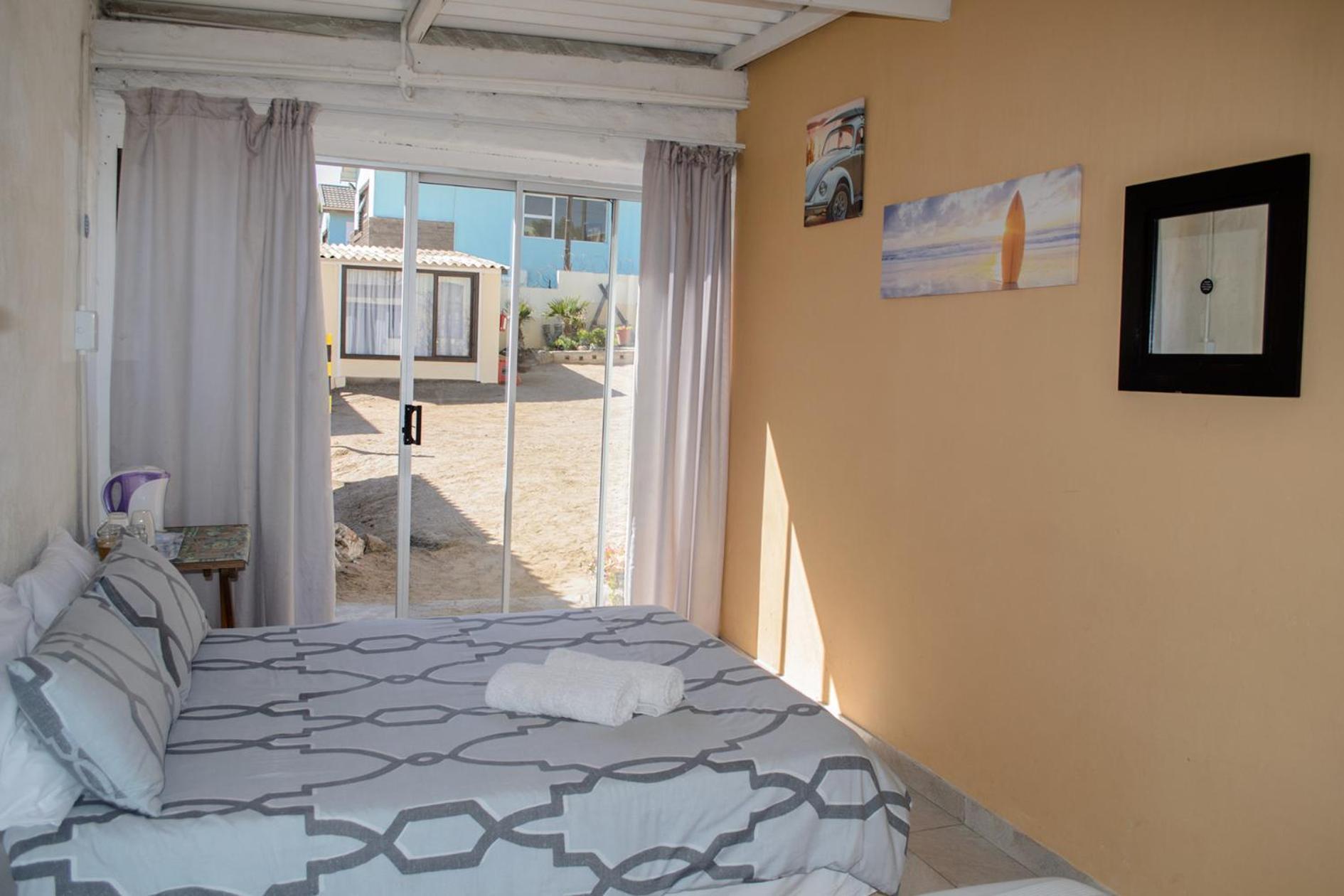 Lüderitz Element Riders Place Backpackers מראה חיצוני תמונה